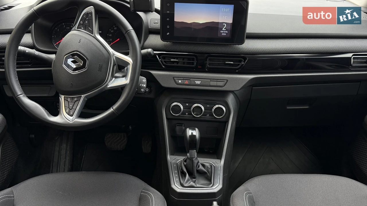 Renault-15