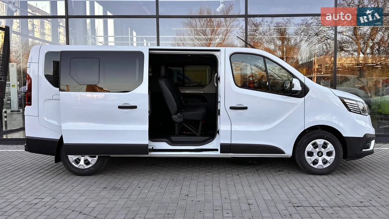Renault-9