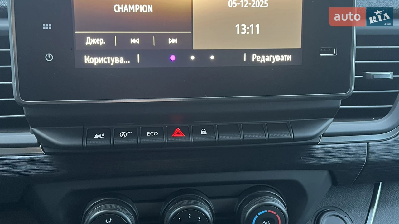 Renault-0
