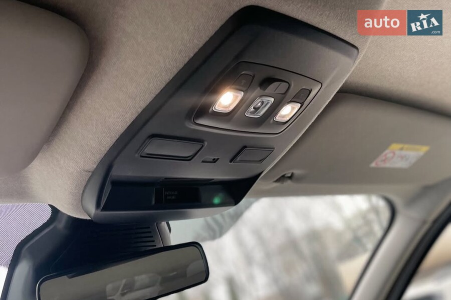 Renault Trafic - фото 5