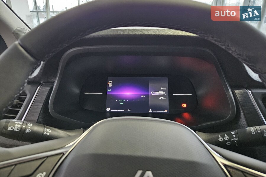 Renault Trafic - фото 20