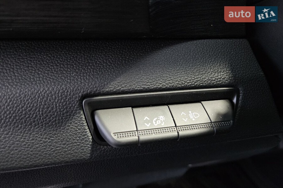 Renault Trafic - фото 37