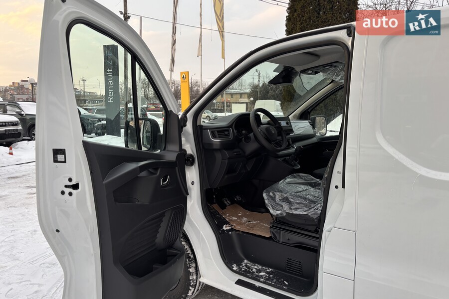 Renault Trafic - фото 19