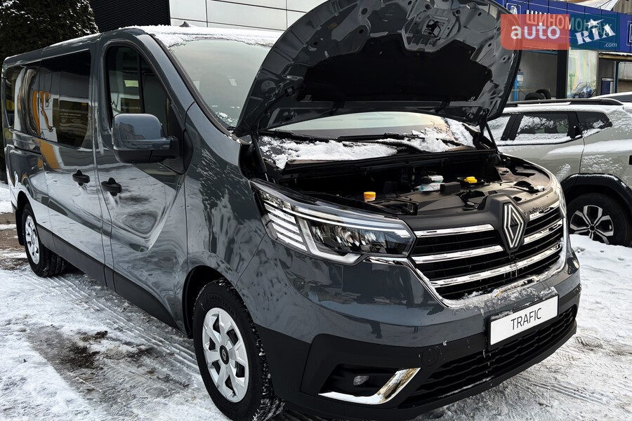 Renault Trafic - фото 20
