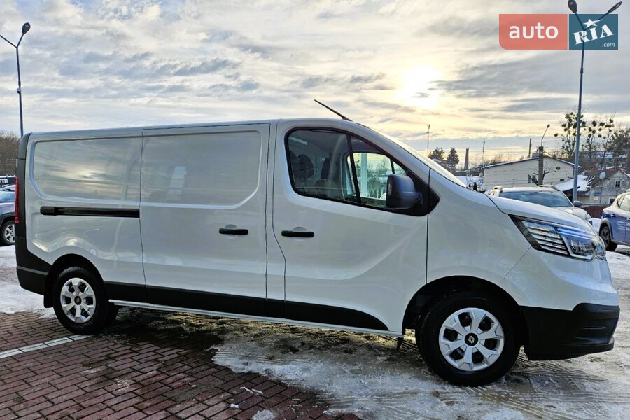 Renault Trafic - фото 4
