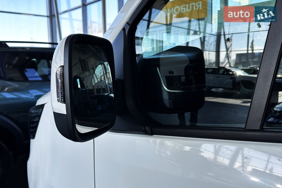 Renault Trafic - фото 6