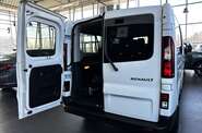 Renault Trafic - фото 12
