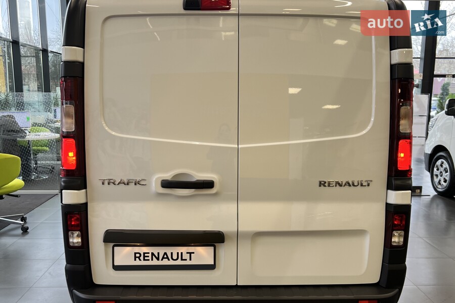 Renault Trafic - фото 4