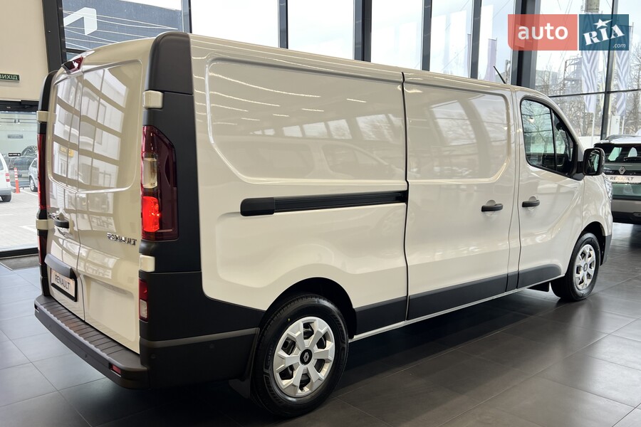 Renault Trafic - фото 5