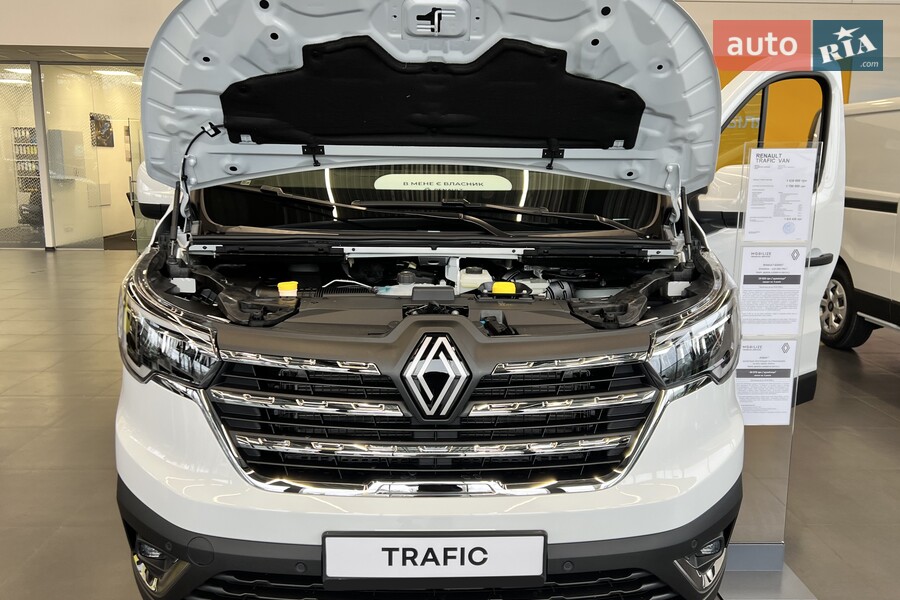 Renault Trafic - фото 16