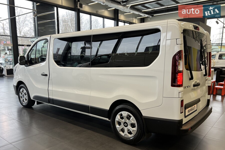 Renault Trafic - фото 6