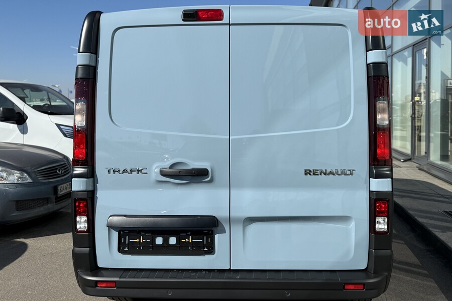Renault Trafic - фото 6