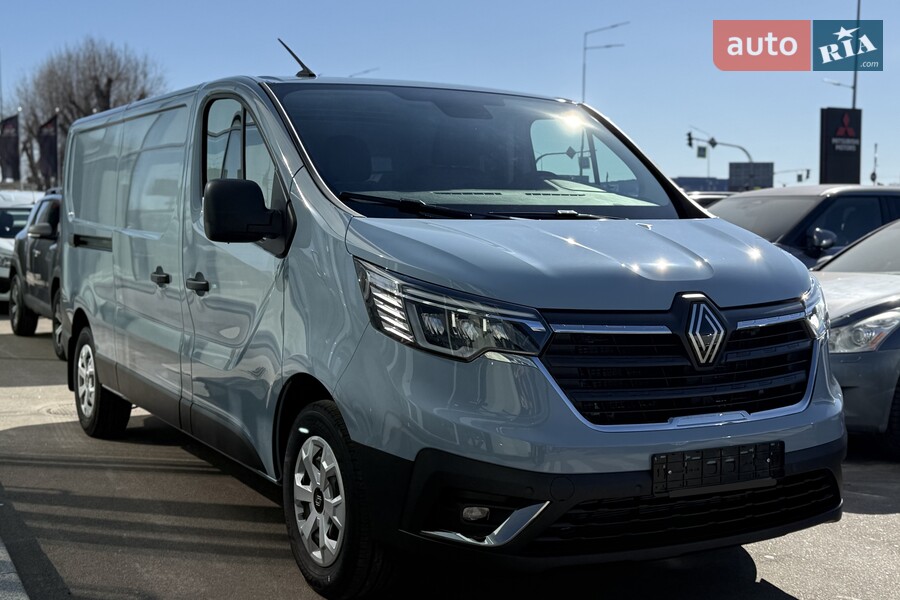 Renault Trafic - фото 7