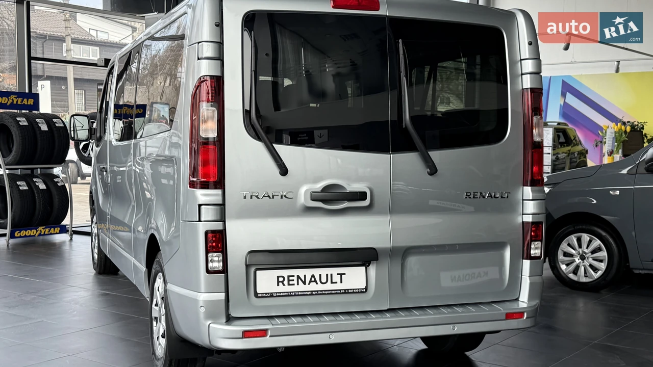 Renault-3