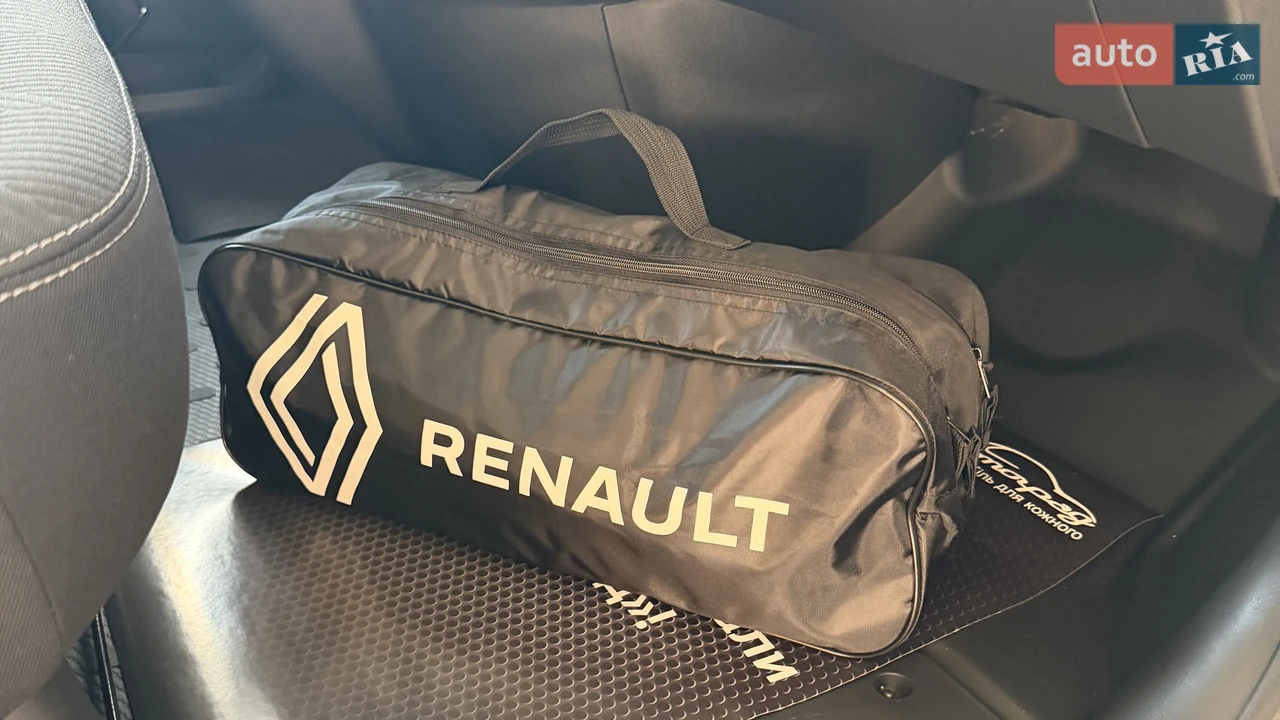 Renault-10