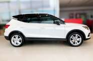 SEAT Arona FR