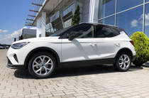 SEAT Arona FR