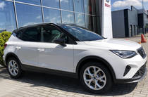 SEAT Arona FR