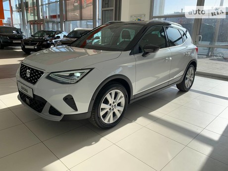 SEAT Arona 2024