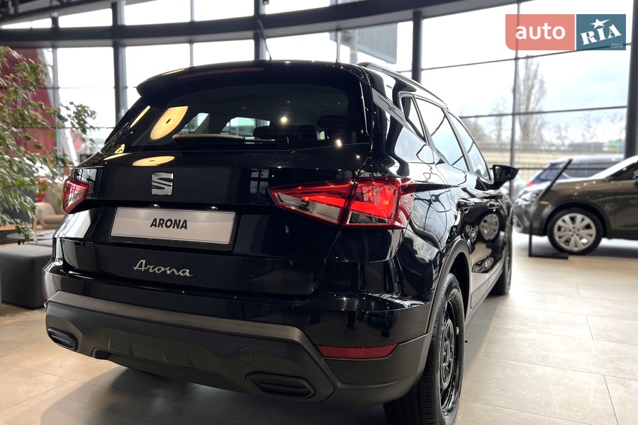 SEAT Arona - фото 11