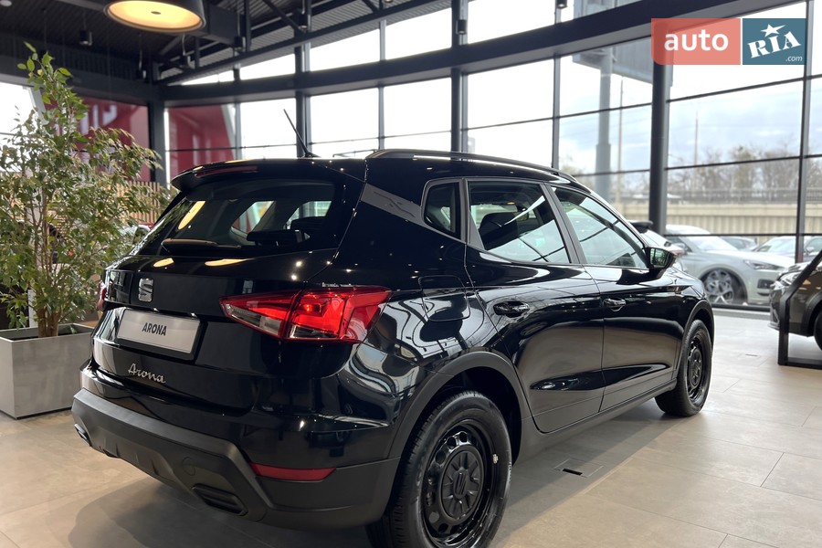 SEAT Arona - фото 12