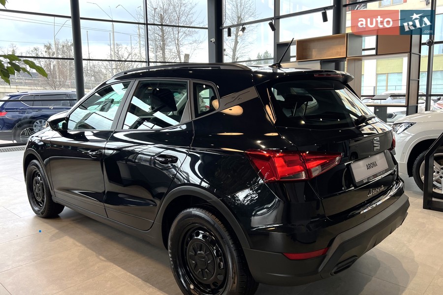 SEAT Arona - фото 8