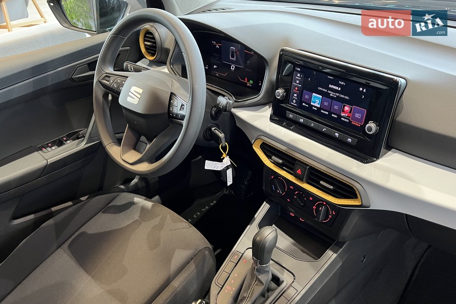 SEAT Arona - фото 22