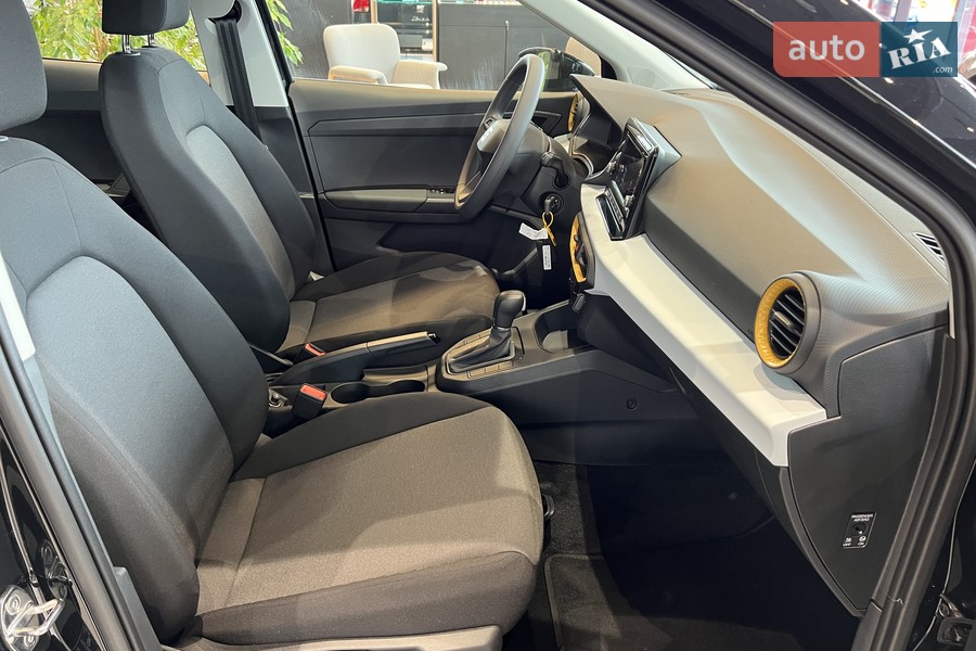 SEAT Arona - фото 23