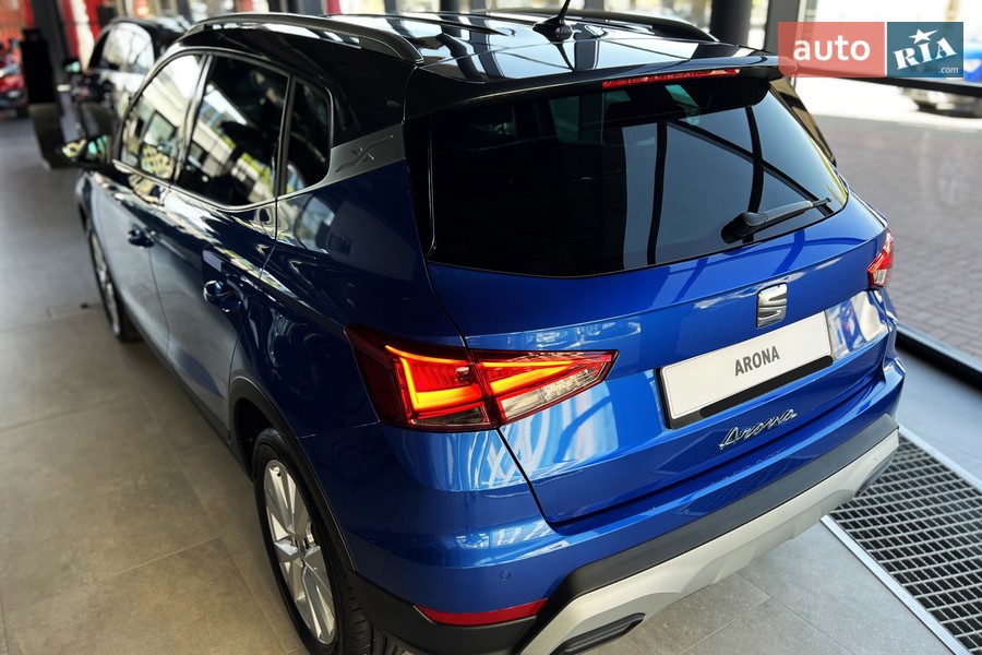SEAT Arona - фото 8