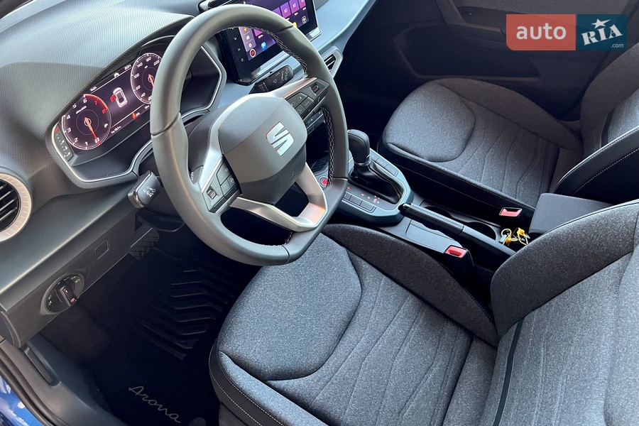SEAT Arona - фото 15