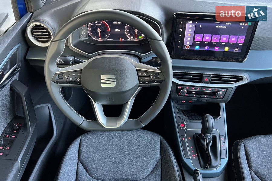 SEAT Arona - фото 20