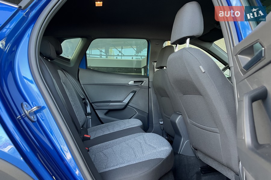 SEAT Arona - фото 23