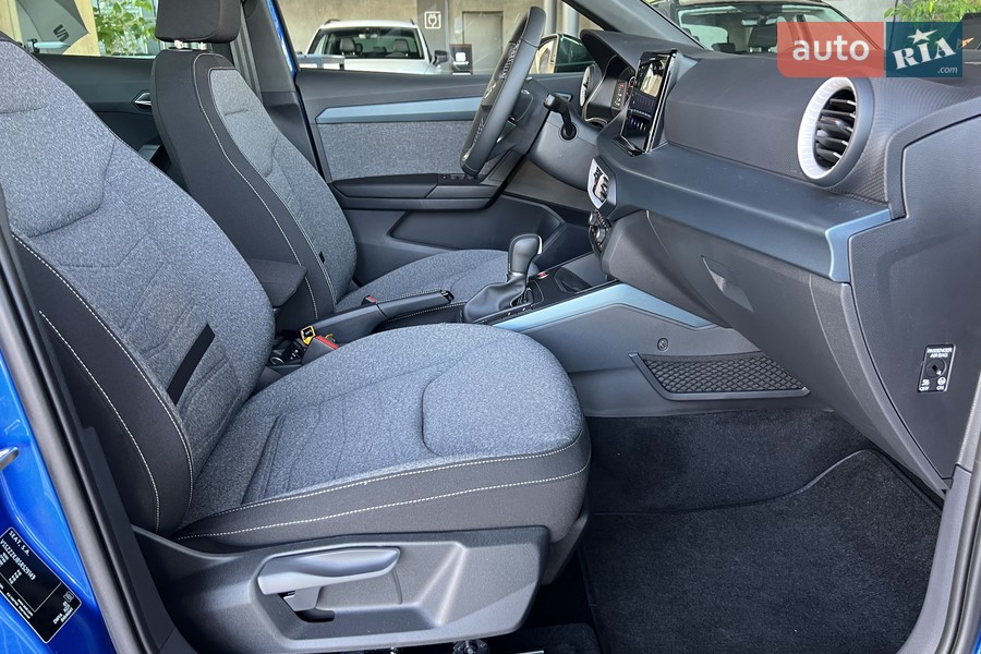 SEAT Arona - фото 24