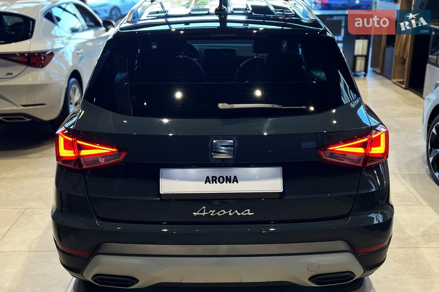 SEAT Arona - фото 8