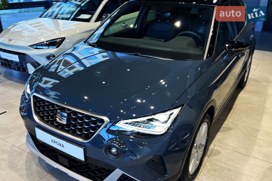 SEAT Arona - фото 4