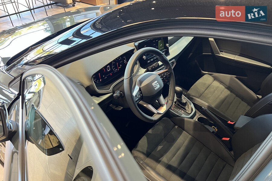 SEAT Arona - фото 11