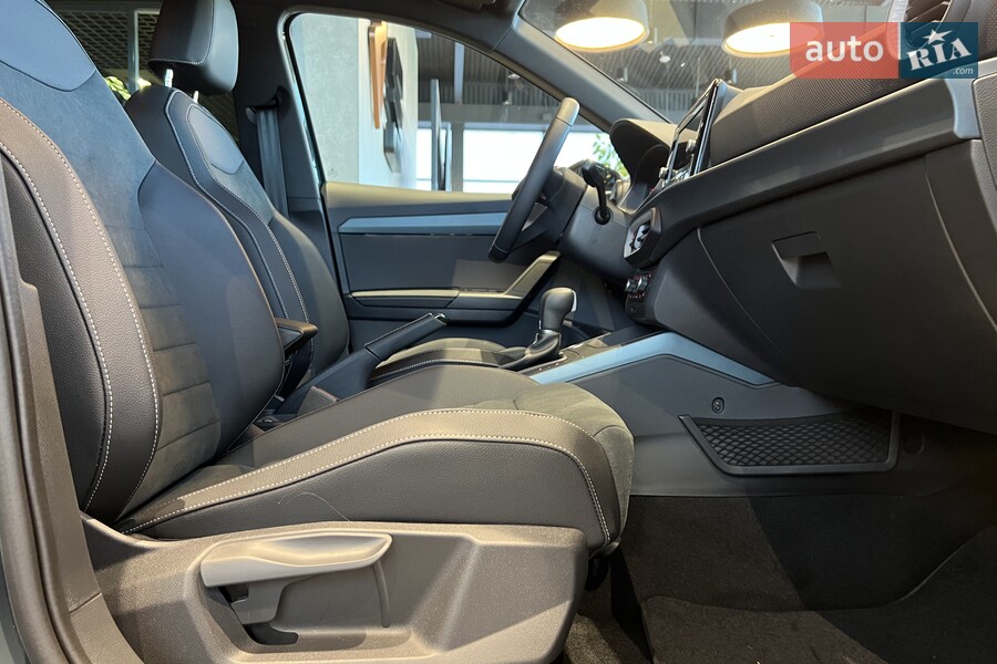SEAT Arona - фото 19