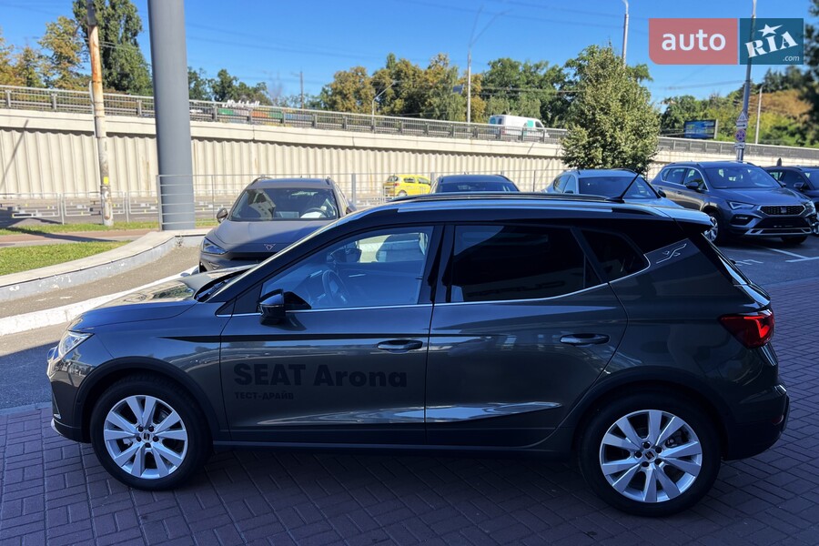SEAT Arona - фото 8