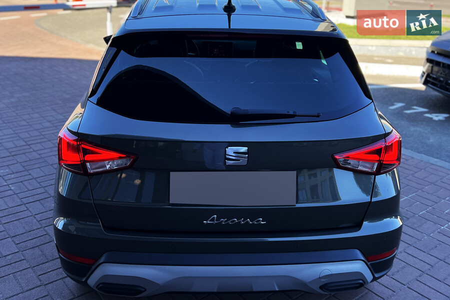 SEAT Arona - фото 9