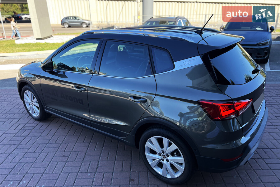 SEAT Arona - фото 12