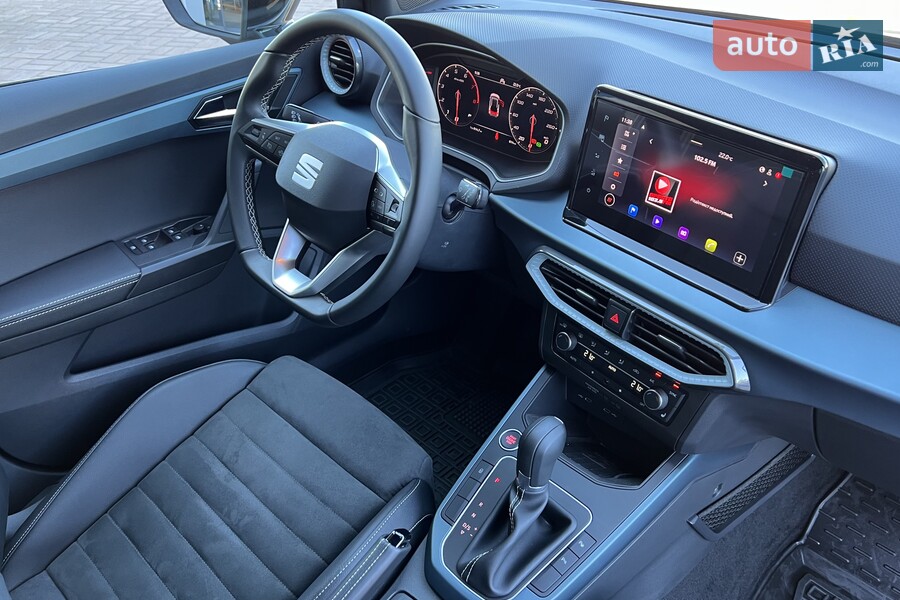 SEAT Arona - фото 18