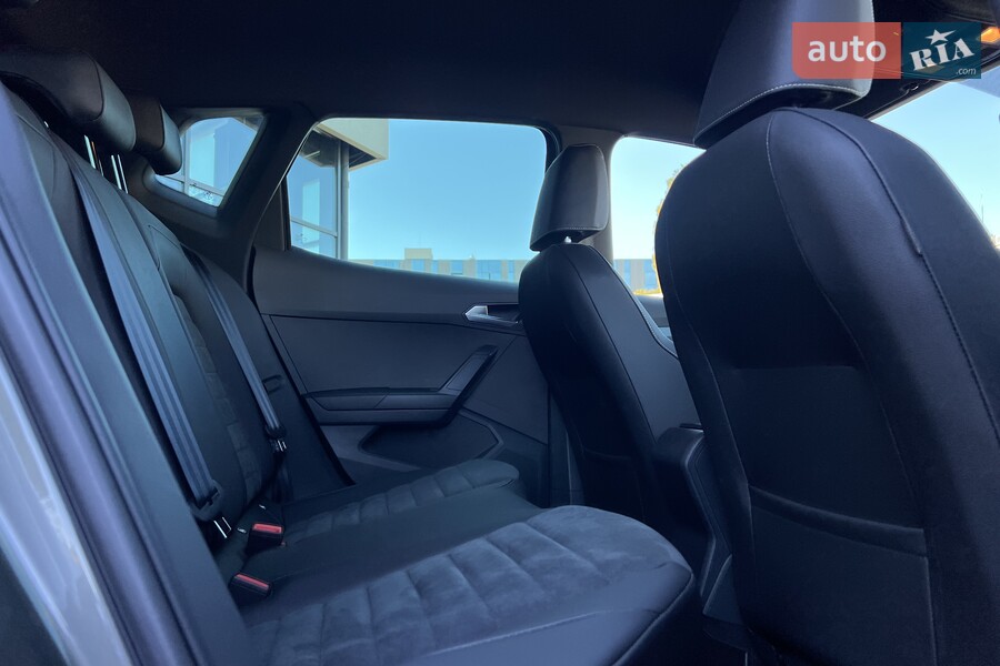 SEAT Arona - фото 23