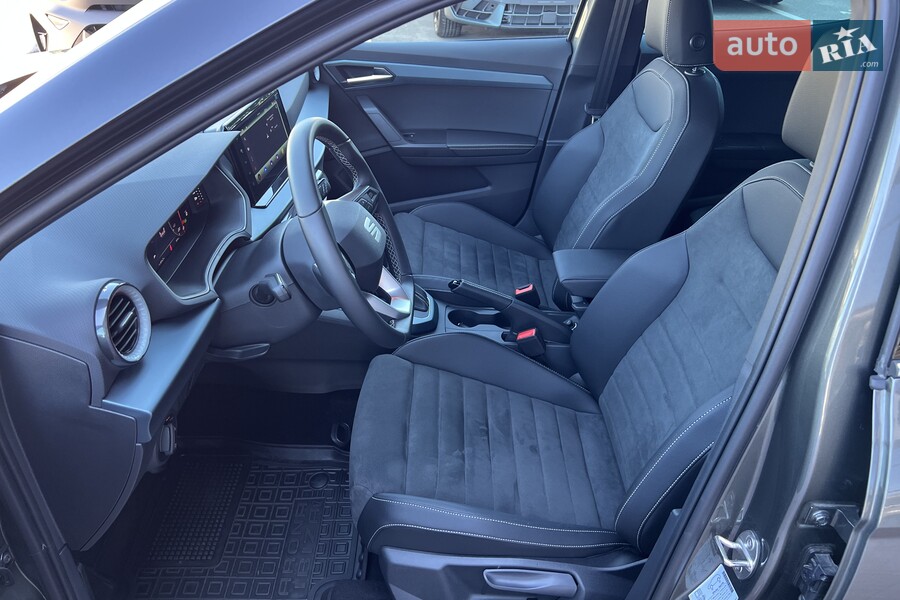 SEAT Arona - фото 17