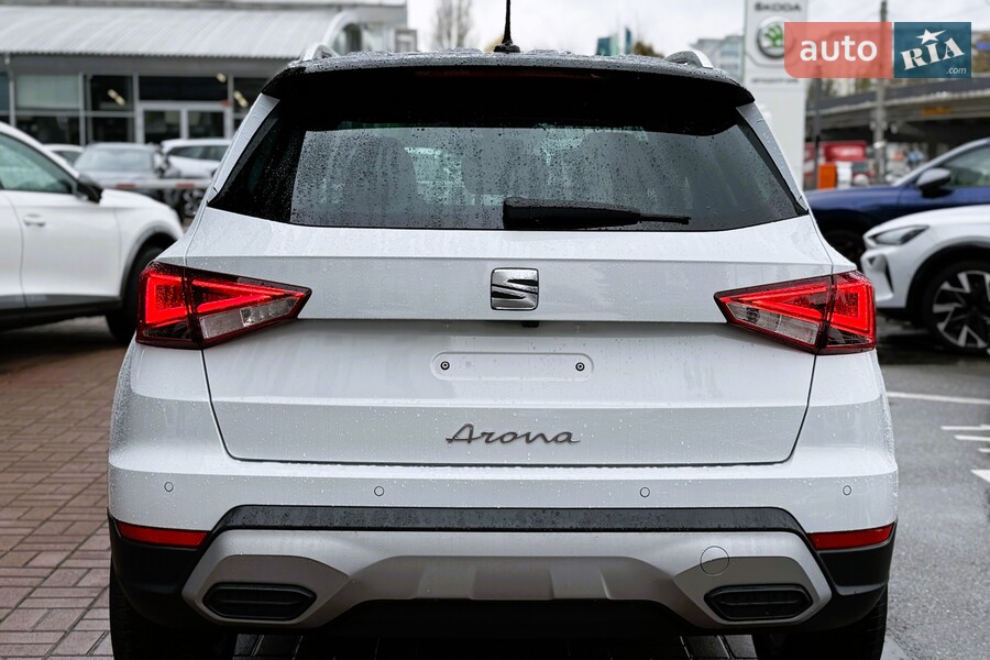SEAT Arona - фото 8