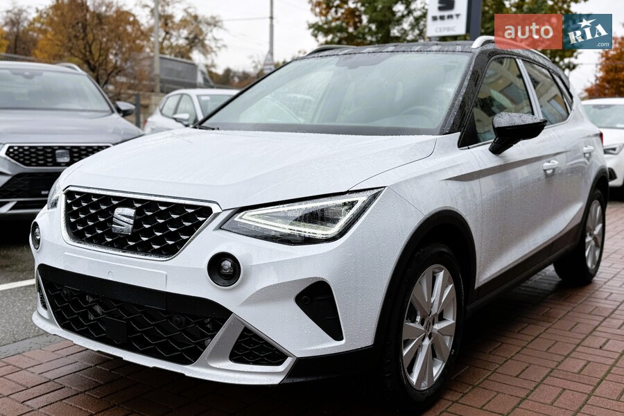 SEAT Arona - фото 1