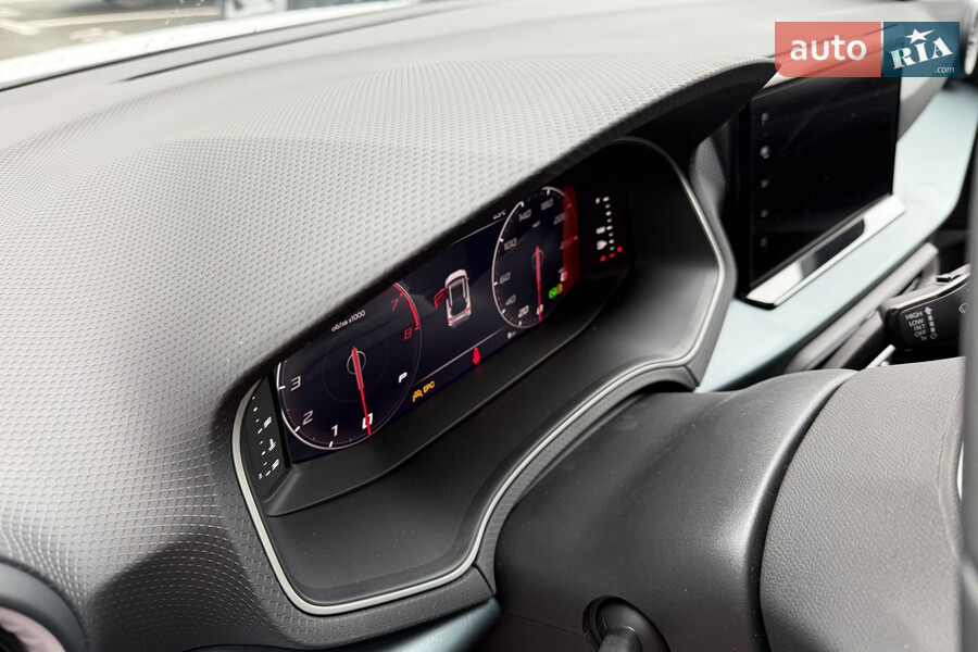 SEAT Arona - фото 18