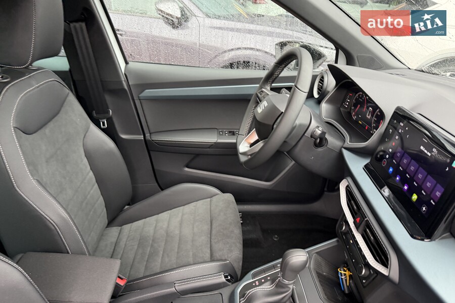 SEAT Arona - фото 21
