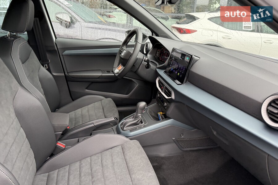 SEAT Arona - фото 26