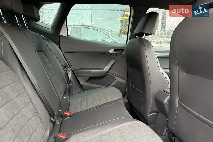 SEAT Arona - фото 24