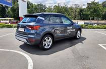 SEAT Arona FR